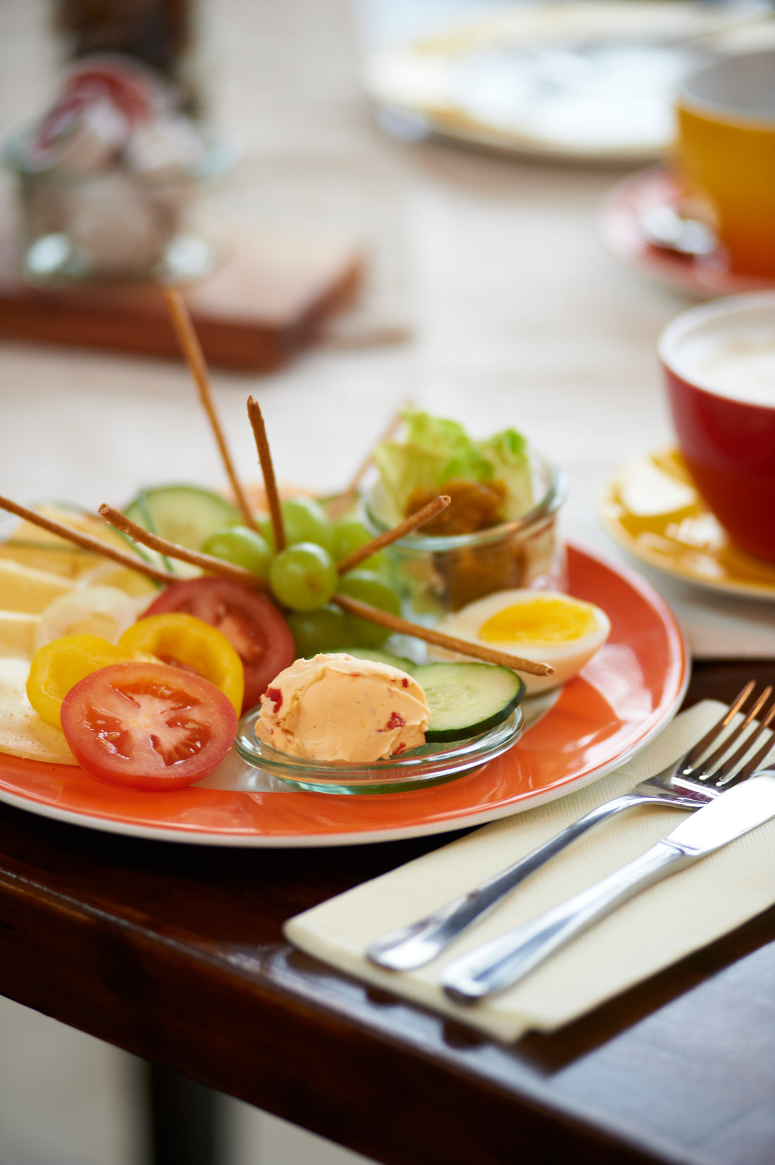 Familienfrühstück im antonius Café